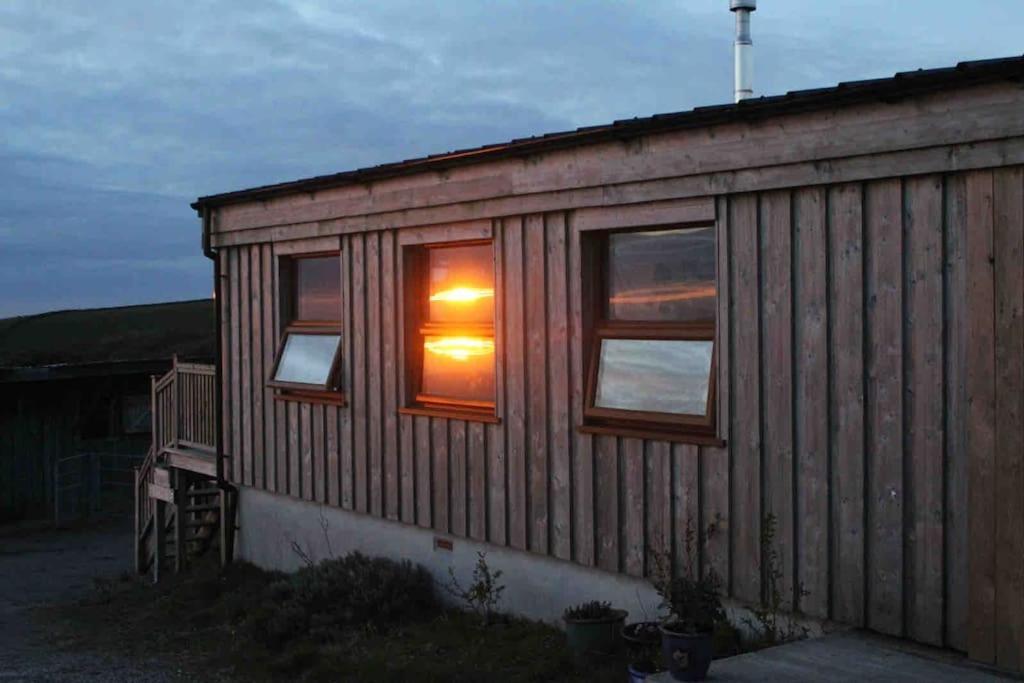 Spacious Cabin On Isolated Farm With Sea View Bude Εξωτερικό φωτογραφία